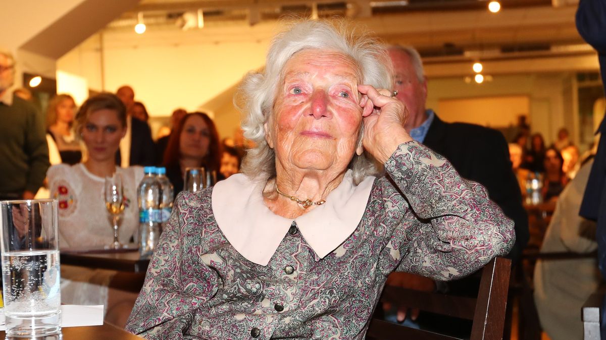 Ve věku 106 let zemřela Linda Wichterlová, manželka vynálezce Otty Wichterleho
